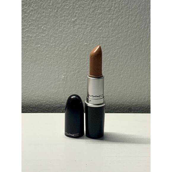 MAC Lustre Lipstick HUG ME #508- Nude Tone Frost Original Formula *USED - Picture 2 of 12
